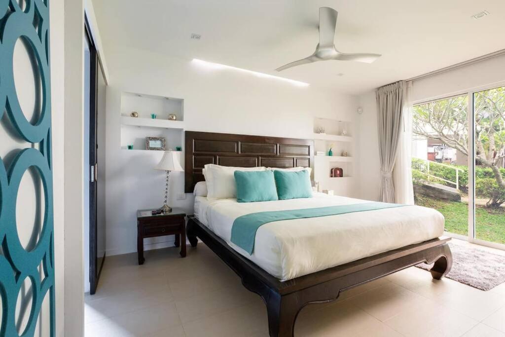 Villa Nirvana - Beachfront Tropical Chic 4Br Haven In Cape Panwa, Phuket Ban Ao Makham Екстер'єр фото